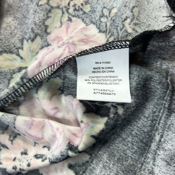 As U Wish long sleeved floral print black velvet mock neck dress, size small - Picture 8 of 9